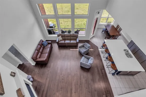 $560,000 | 423 Round Top Street, Webster, TX 77598