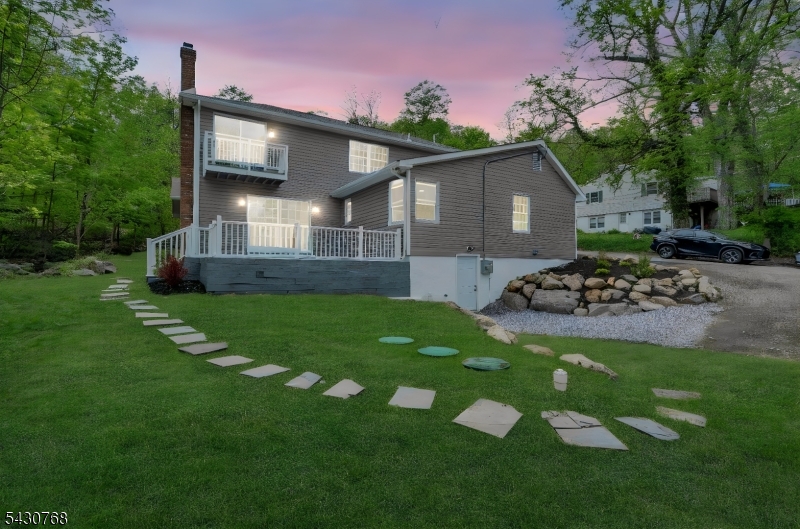 385 Maxim Drive Hopatcong, NJ 07821 - Photo 38 of 50