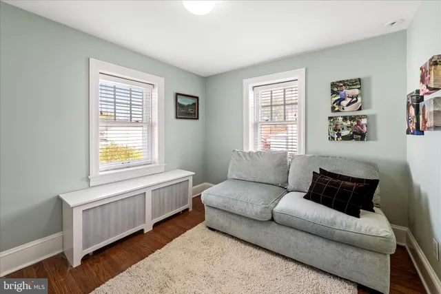 $2,100 | 6 East Cecil Street, Winchester, VA 22601