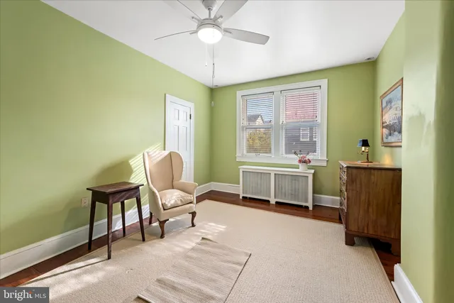$2,100 | 6 East Cecil Street, Winchester, VA 22601