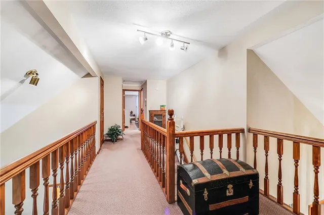 $375,000 | 904 Northwest Oakridge Drive, Blue Springs, MO 64015