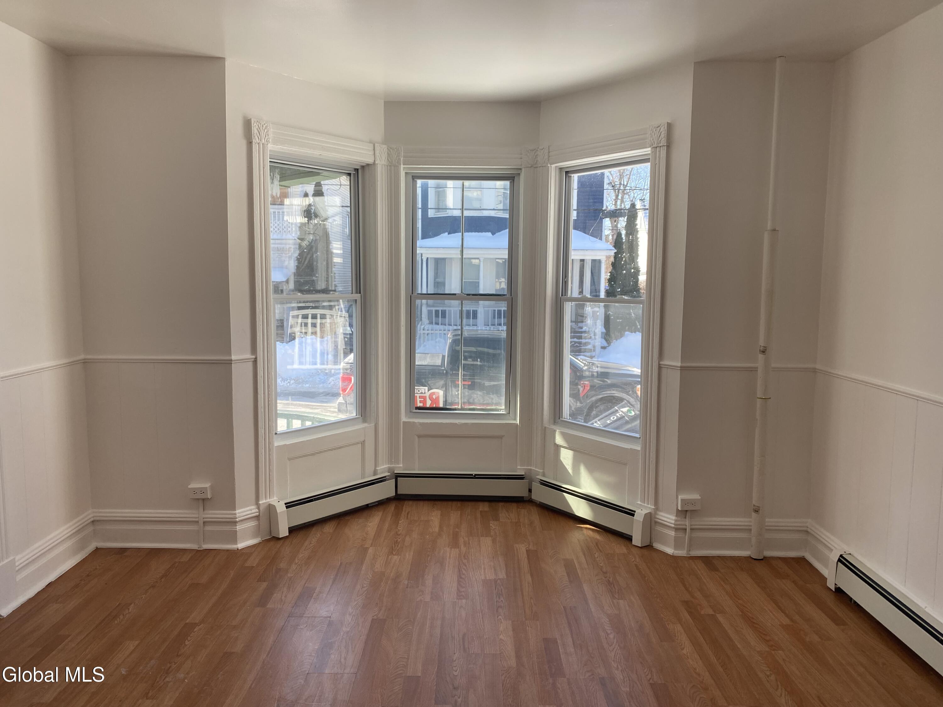 407 Victory Avenue Schenectady, NY 12307 - Photo 5 of 10 IMG_8413