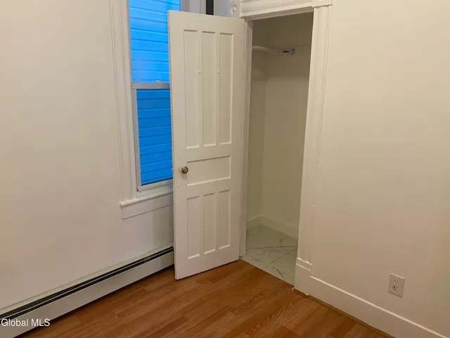 $1,500 | 407 Victory Avenue, Schenectady, NY 12307