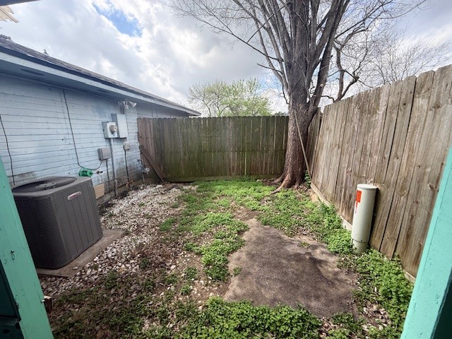 3105 Oak Rock Spring, TX 77373 - Photo 14 of 14 a view of a backyard