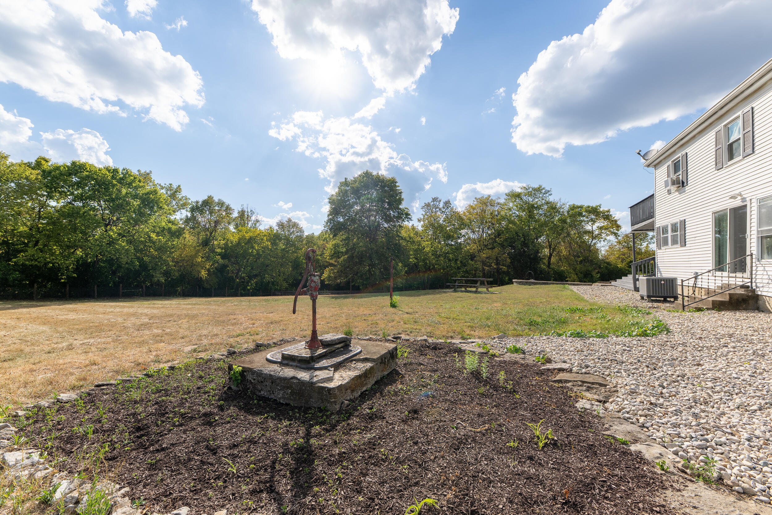 2045 High Bridge Road Wilmore, KY 40390 - Photo 12 of 98 0011_20250901