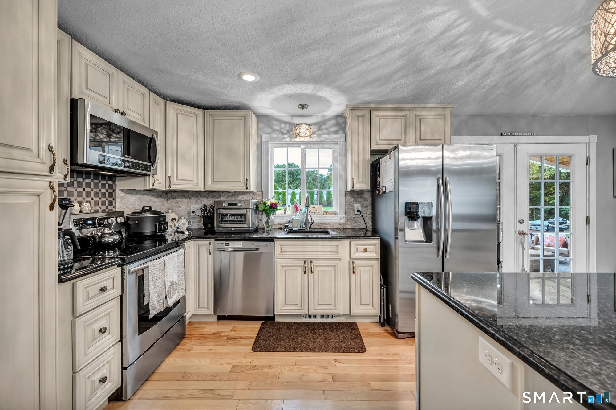 207 Manor Road Southington, CT 06479 - Photo 27 of 38 Gallery Image 27