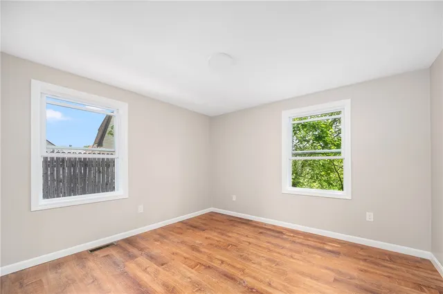 $2,100 | 284 High Street, Unit 1, Woonsocket, RI 02895