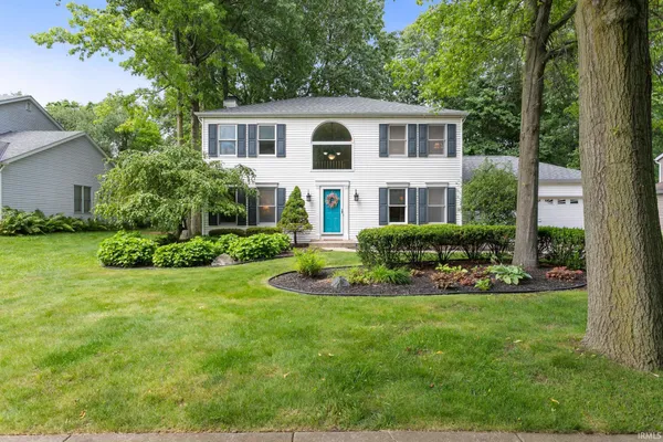 $325,000 | 26641 Hampton Woods Drive, Elkhart, IN 46514