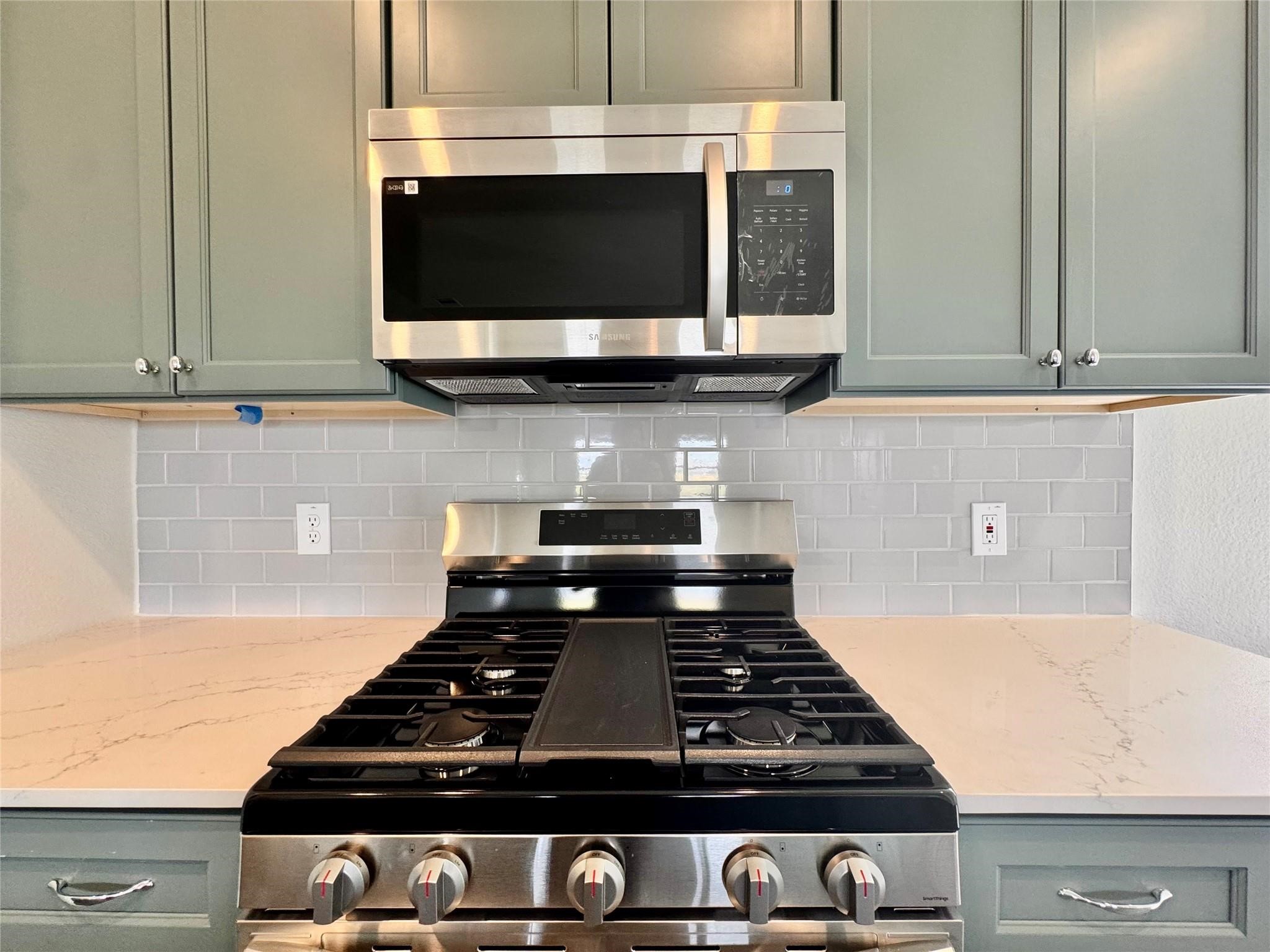 131 County Road 5102B Cleveland, TX 77327 - Photo 9 of 22