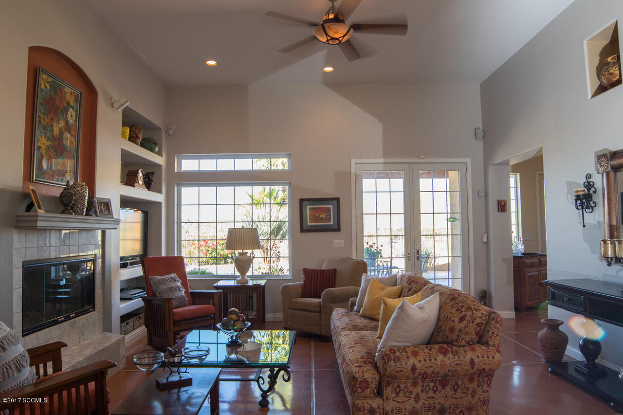 24 Kent Avenue Rio Rico, AZ 85648 - Photo 19 of 31
