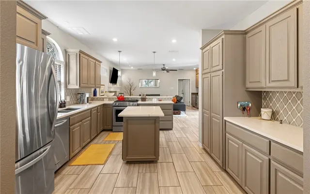 $605,000 | 4658 Oso Parkway, Corpus Christi, TX 78413