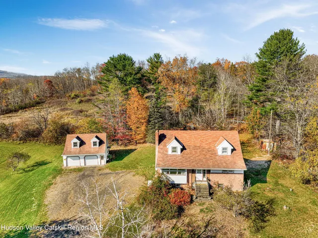 $299,900 | 41 Fish Road, Oak Hill, NY 12460