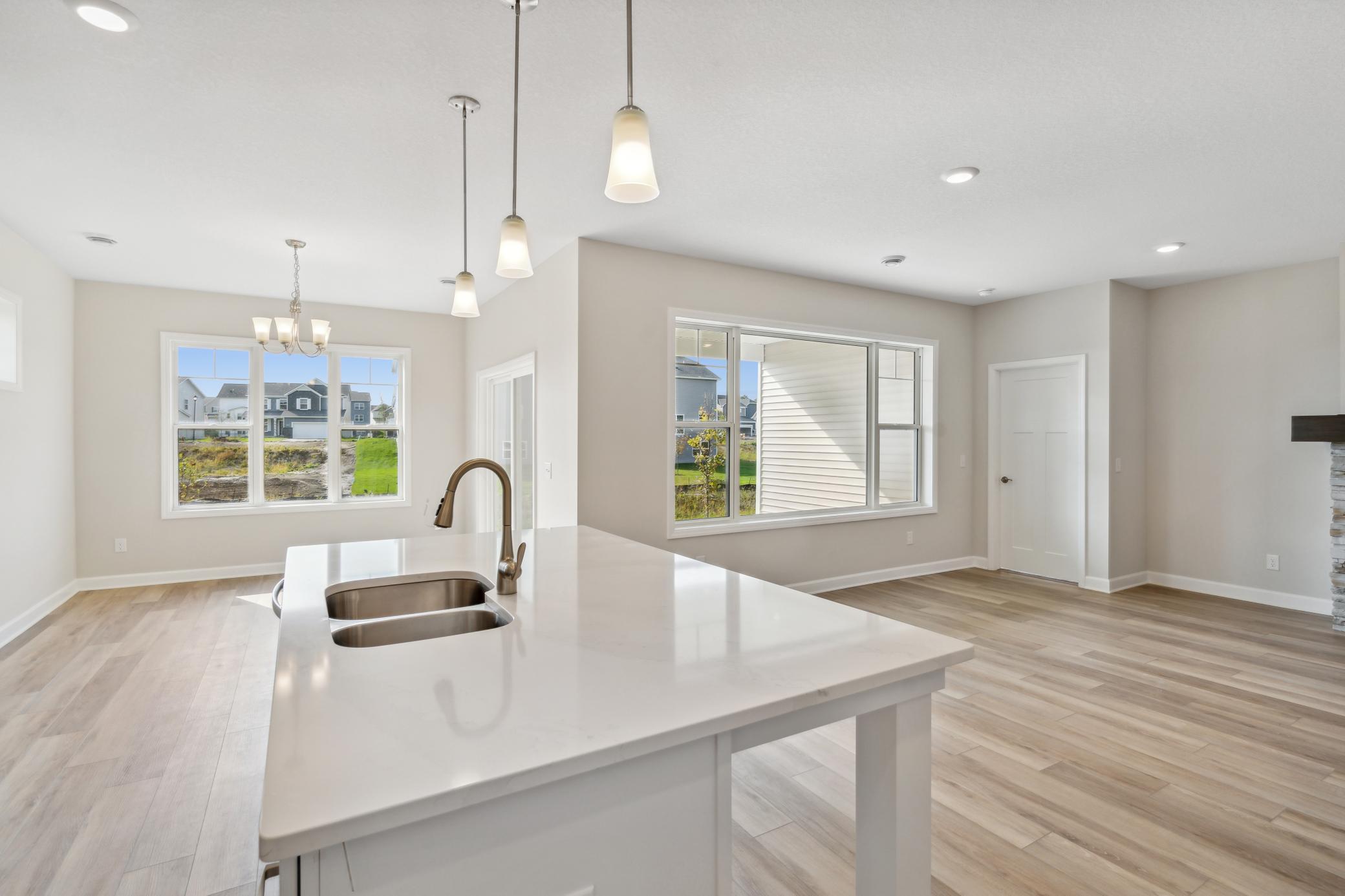 8019 Walnut Lane Corcoran, MN 55340 - Photo 9 of 19