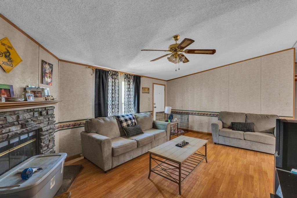 391 Manor Road Kingston, TN 37763 - Photo 4 of 22