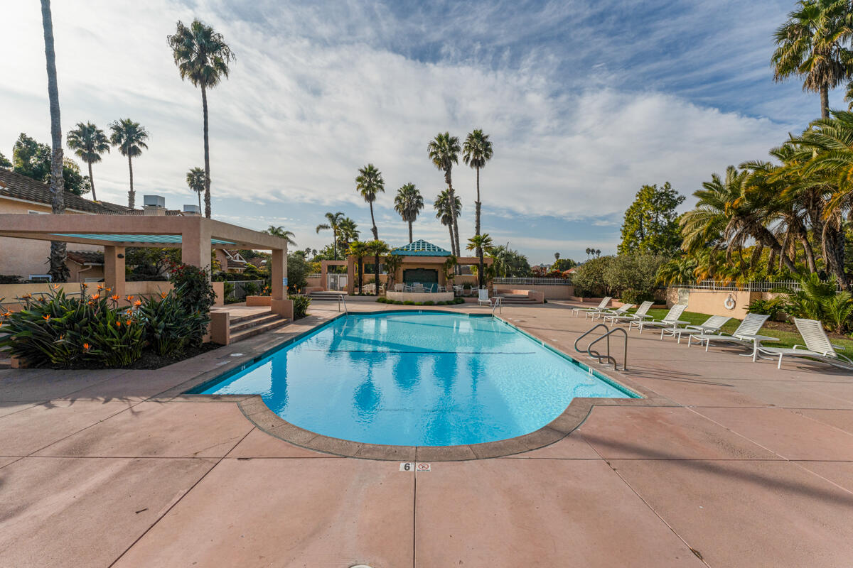 314 La Salle Road Goleta, CA 93117 - Photo 36 of 45 Pool area