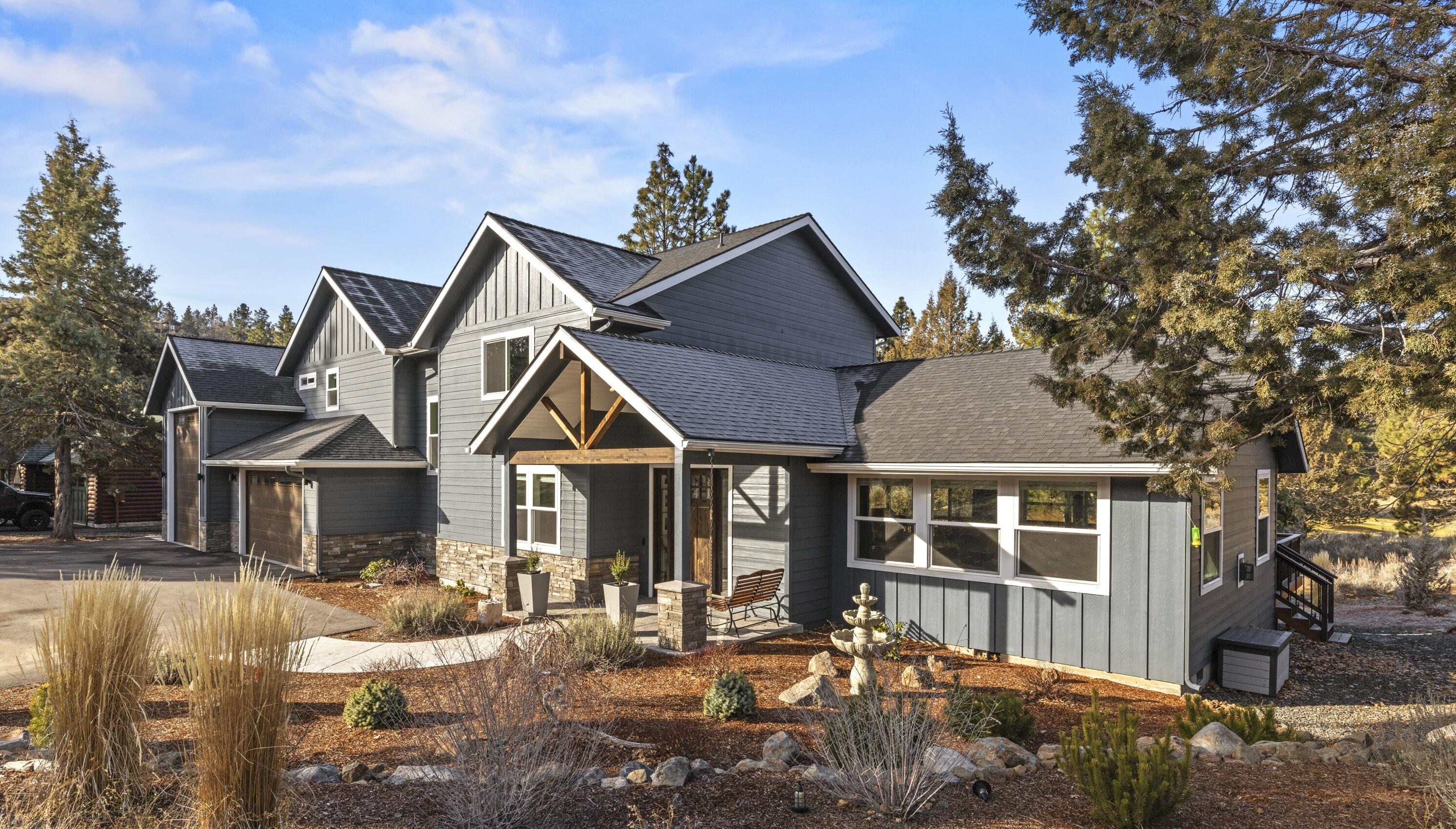 9536 Kestrel Road Klamath Falls, OR 97601 - Photo 1 of 78
