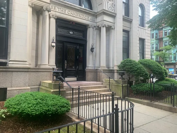 $3,000 | 483 Beacon Street, Unit 26, Boston, MA 02115