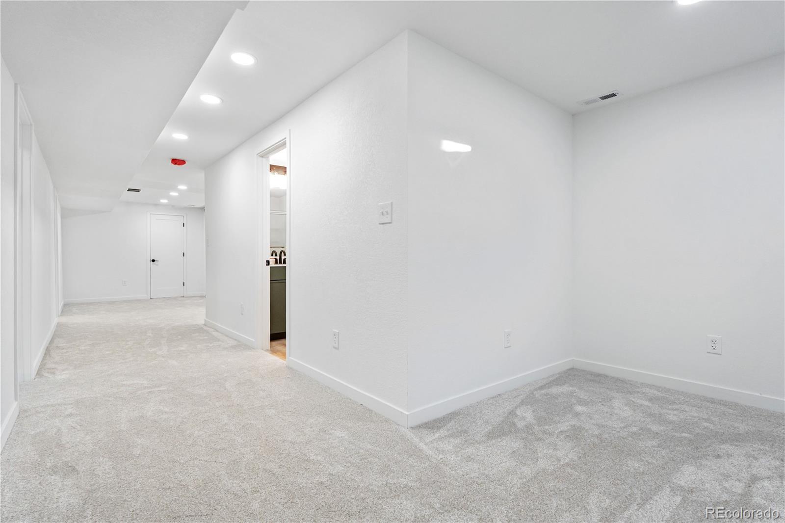 8269 Zephyr Street Arvada, CO 80005 - Photo 20 of 31