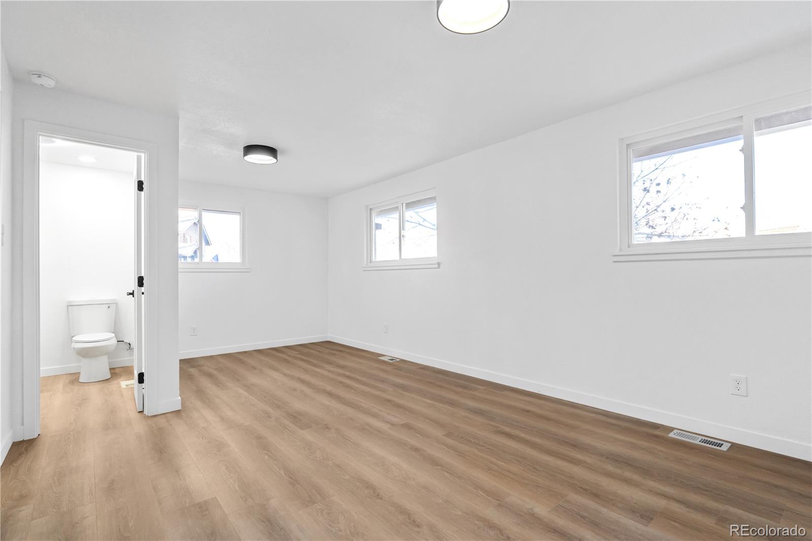 8269 Zephyr Street Arvada, CO 80005 - Photo 7 of 31