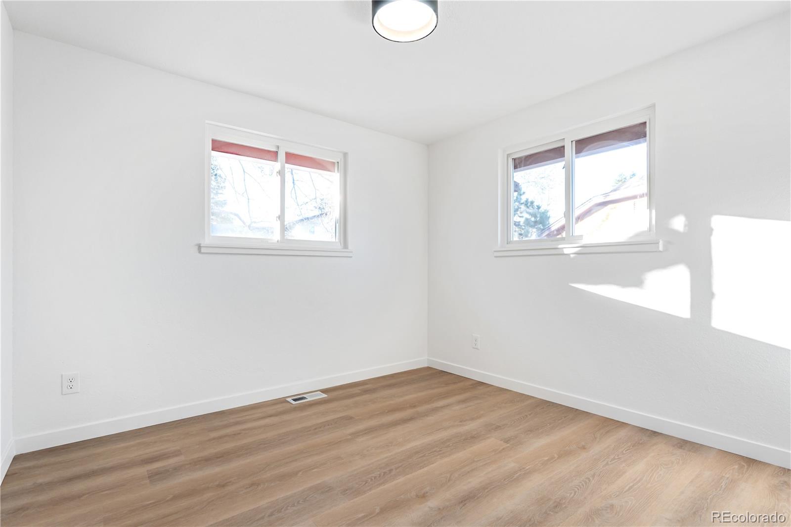 8269 Zephyr Street Arvada, CO 80005 - Photo 10 of 31