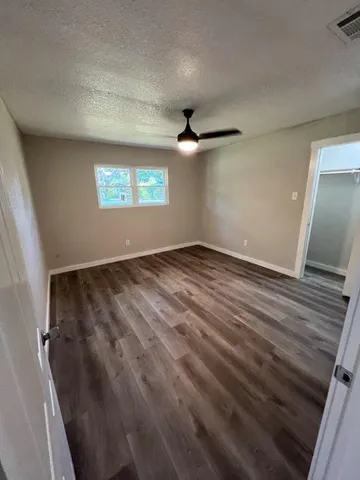 $299,900 | 916 Elizabeth Drive, Robinson, TX 76706