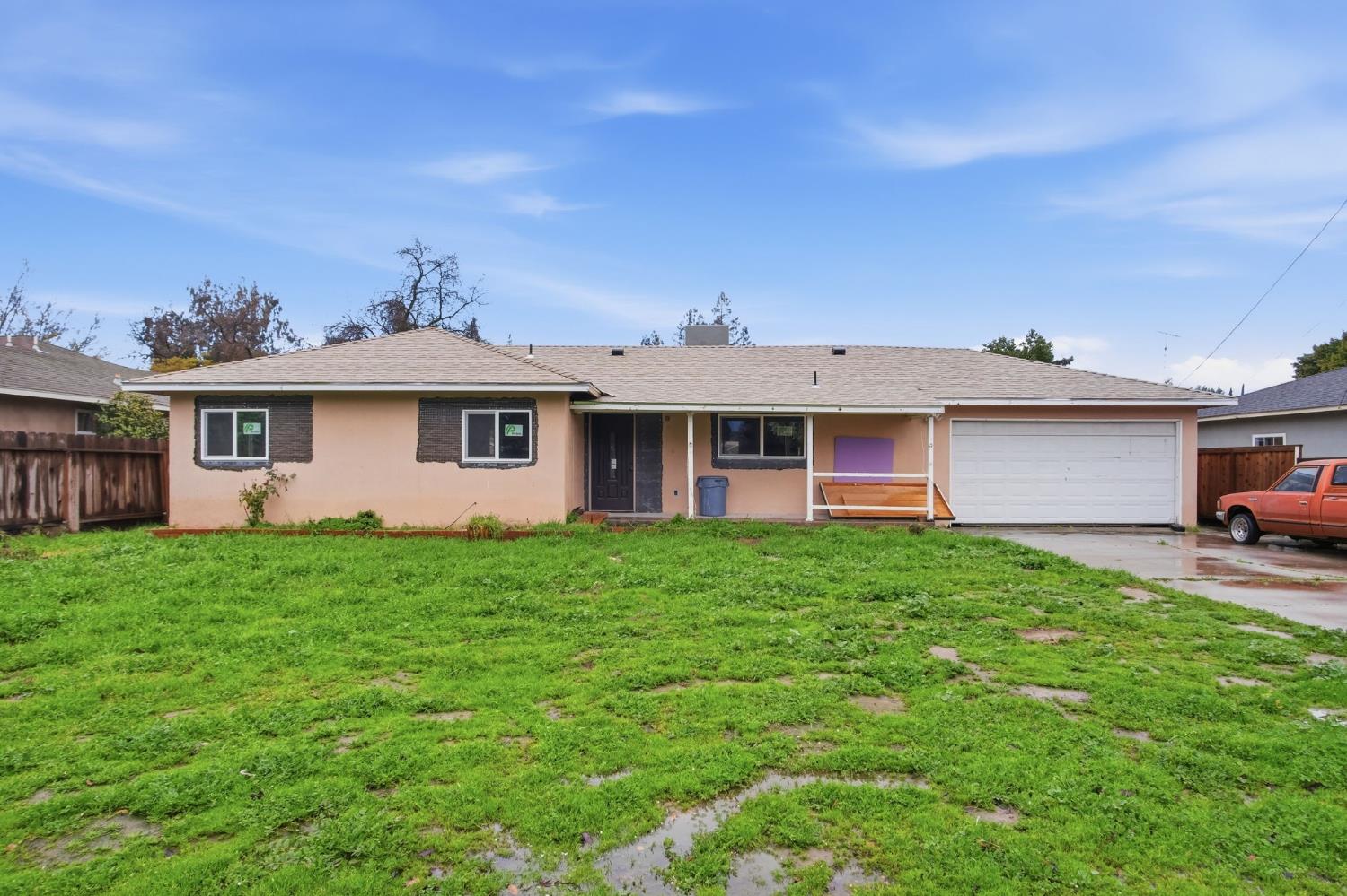 1131 Rosemore Avenue Modesto, CA 95358 - Photo 2 of 25