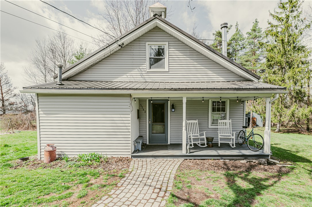 3742 Oakmount Road Bristol, NY 14469 - Photo 2 of 38