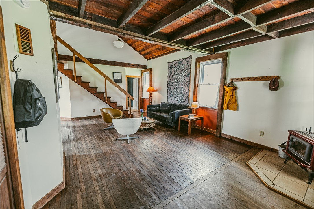 3742 Oakmount Road Bristol, NY 14469 - Photo 3 of 38