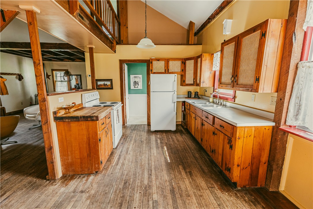 3742 Oakmount Road Bristol, NY 14469 - Photo 7 of 38