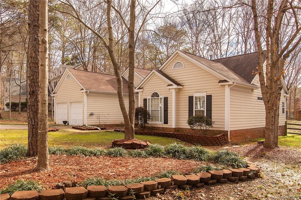 7323 Reedy Creek Road Charlotte, NC 28215 - Photo 2 of 20