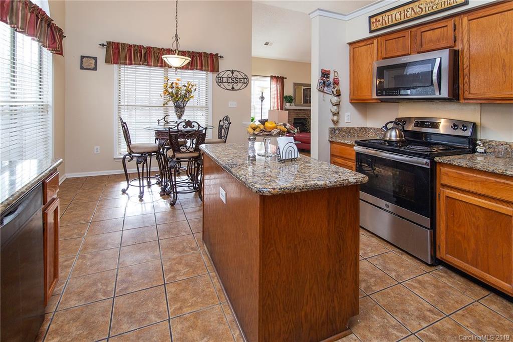 7323 Reedy Creek Road Charlotte, NC 28215 - Photo 8 of 20