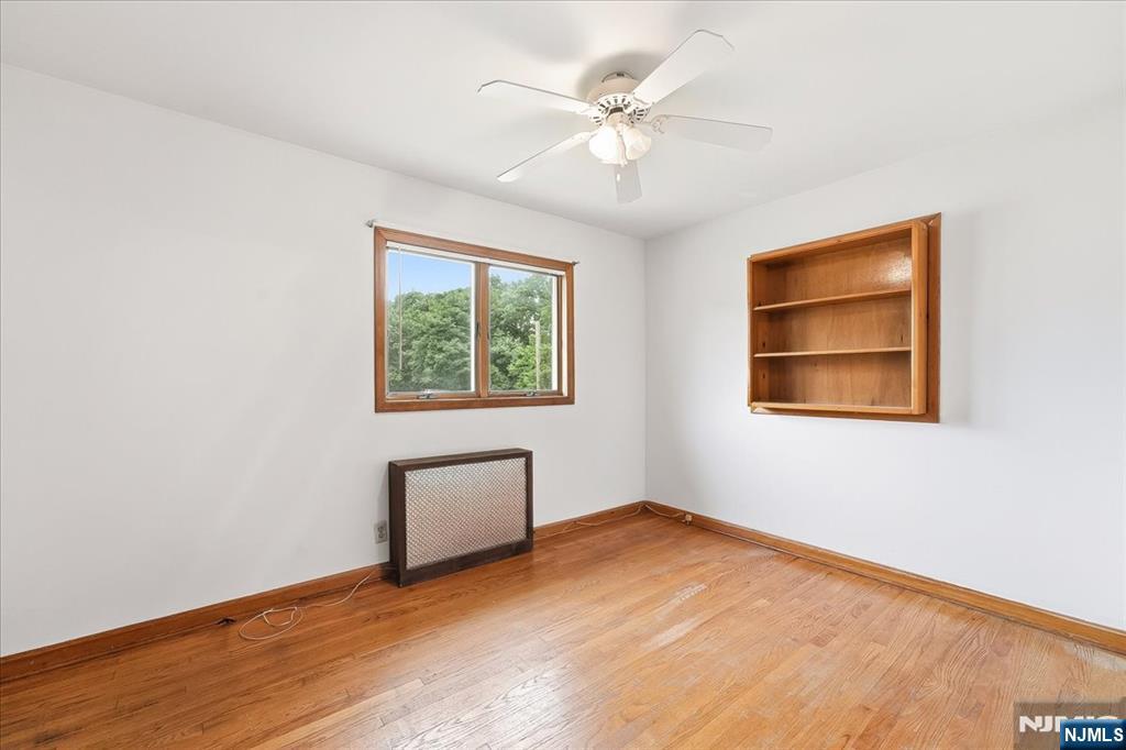 5 Lexington Avenue Wallington, NJ 07057 - Photo 5 of 48