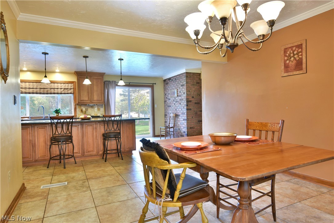 2520 East South Range Road New Springfield, OH 44443 - Photo 6 of 35