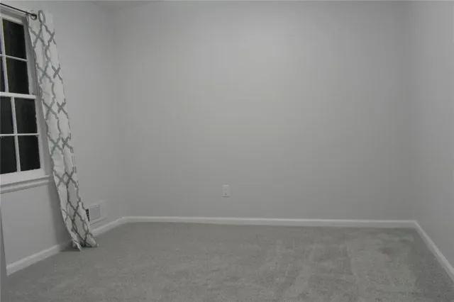 $313,999 | 1212 Southeast Briarcroft Street, Lee's Summit, MO 64063