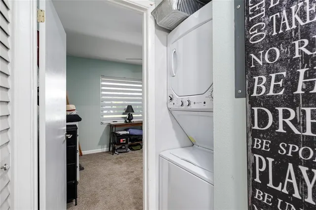 a view of utility room