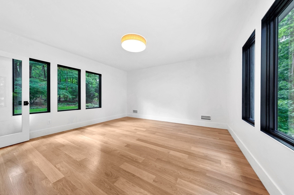 25 Ledgewood Road Winchester, MA 01890 - Photo 20 of 38 Gallery Image 20