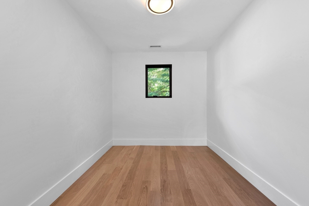 25 Ledgewood Road Winchester, MA 01890 - Photo 31 of 38 Gallery Image 31