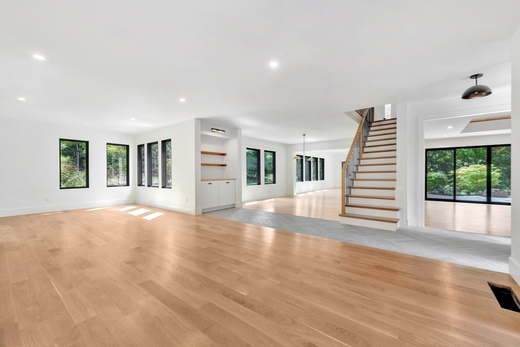 25 Ledgewood Road Winchester, MA 01890 - Photo 10 of 38 Gallery Image 10