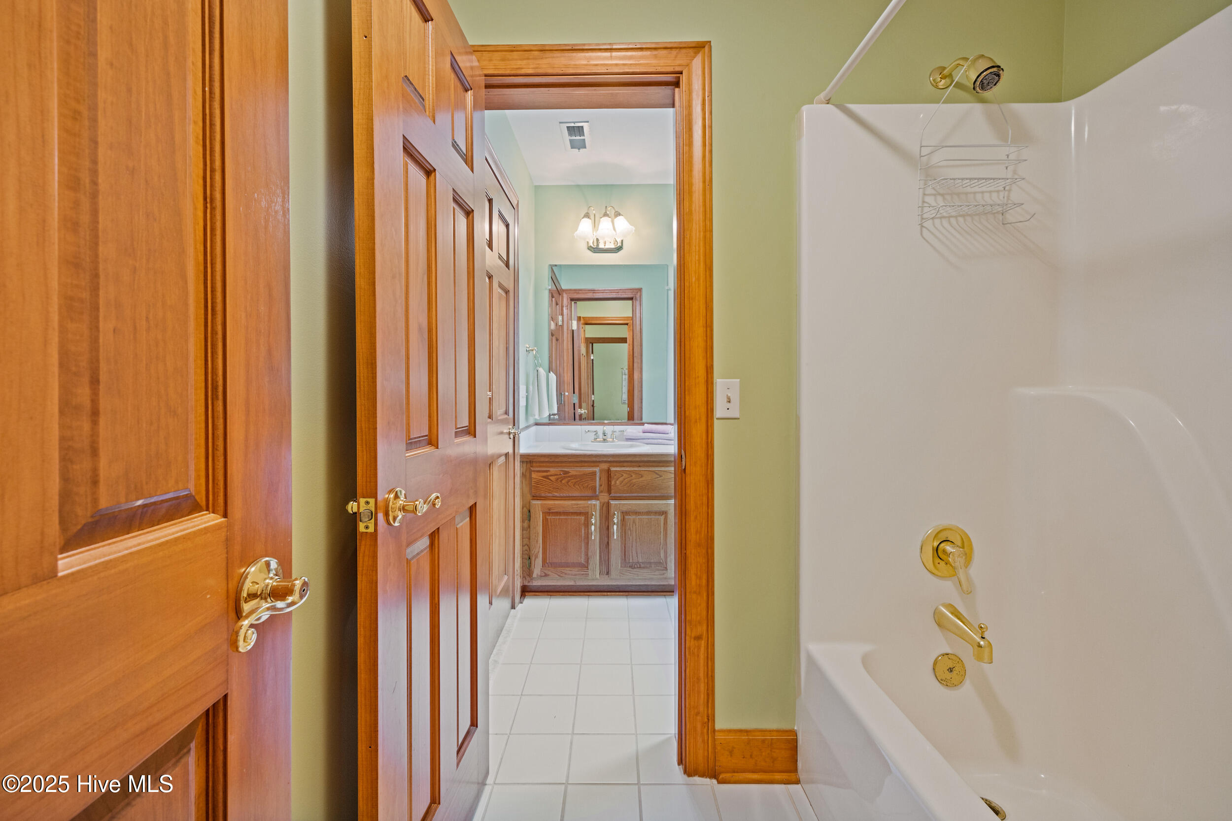 953 Old Ferry Road Edenton, NC 27932 - Photo 20 of 53 bathroom