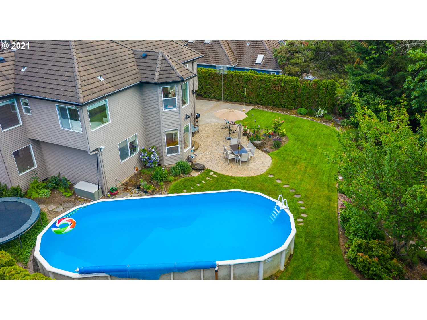28727 Southwest Cascade Loop Wilsonville, OR 97070 - Photo 31 of 32 Gallery Image 31