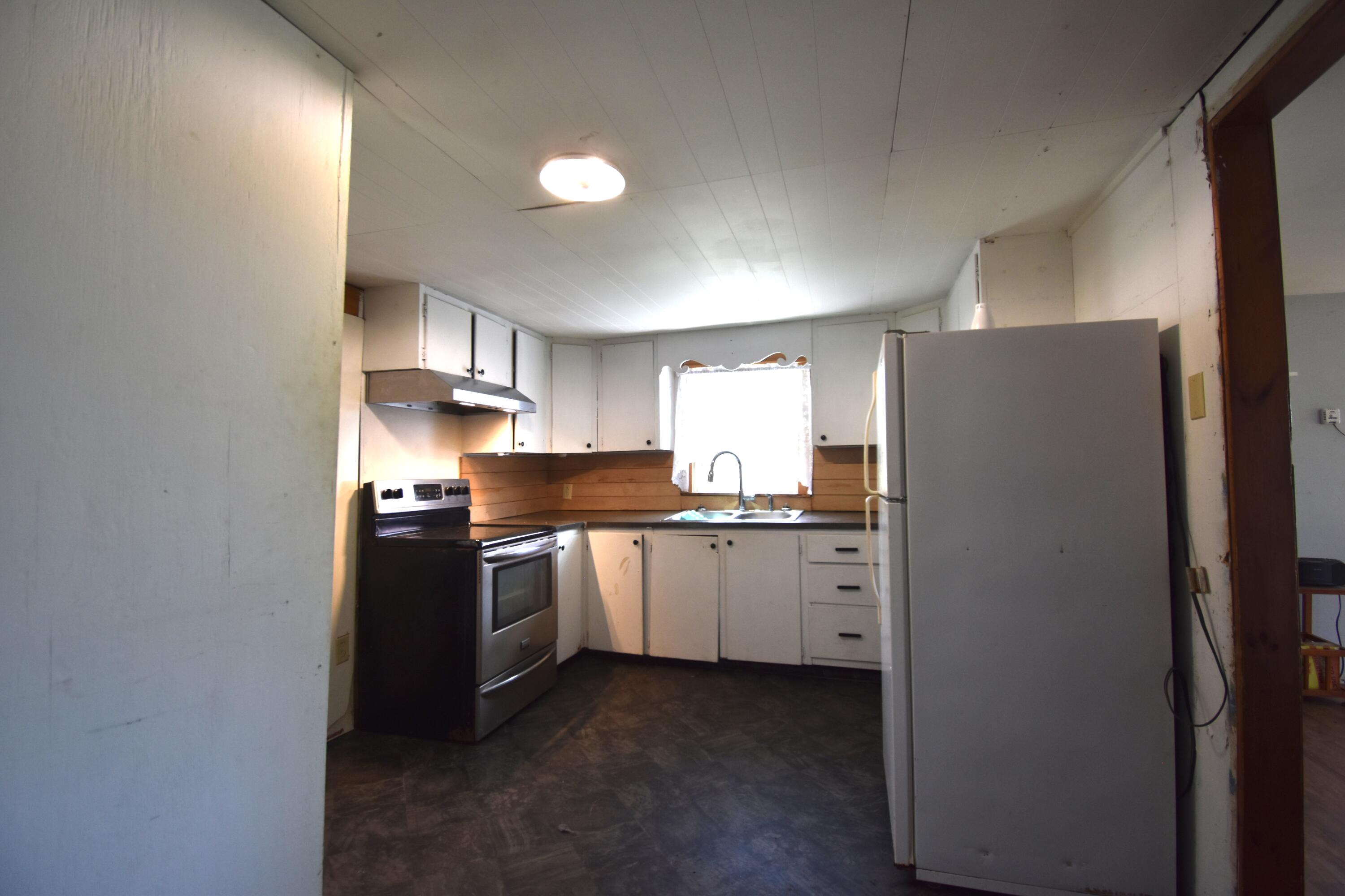 975 Beans Corner Road Hartland, ME 04943 - Photo 6 of 12 kitchen
