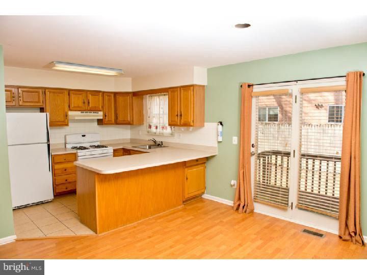 7923-31 Ridge Avenue, Unit 21 Philadelphia, PA 19128 - Photo 3 of 15 Kitchen