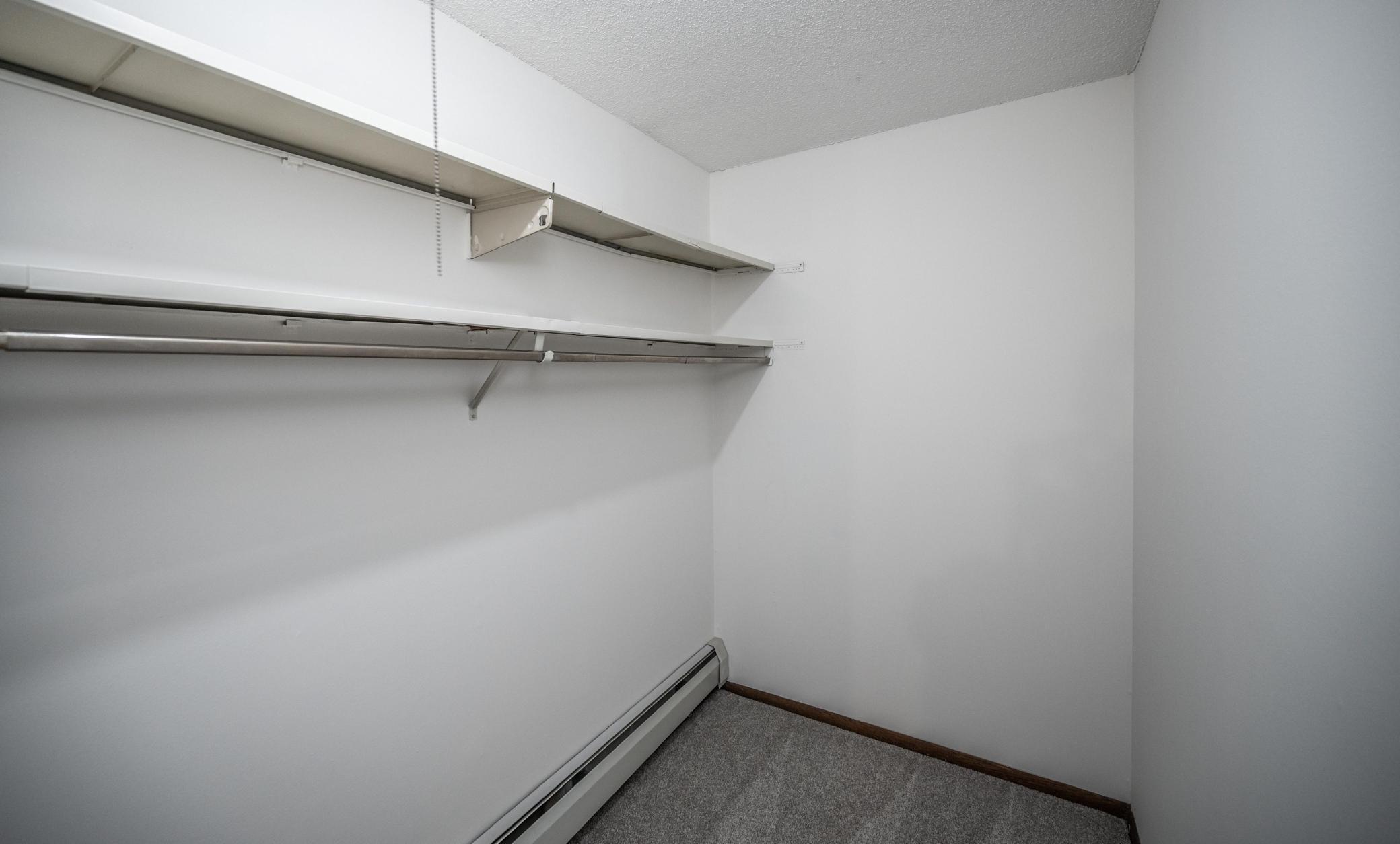 10301 Cedar Lake Road, Unit 320 Minnetonka, MN 55305 - Photo 18 of 28