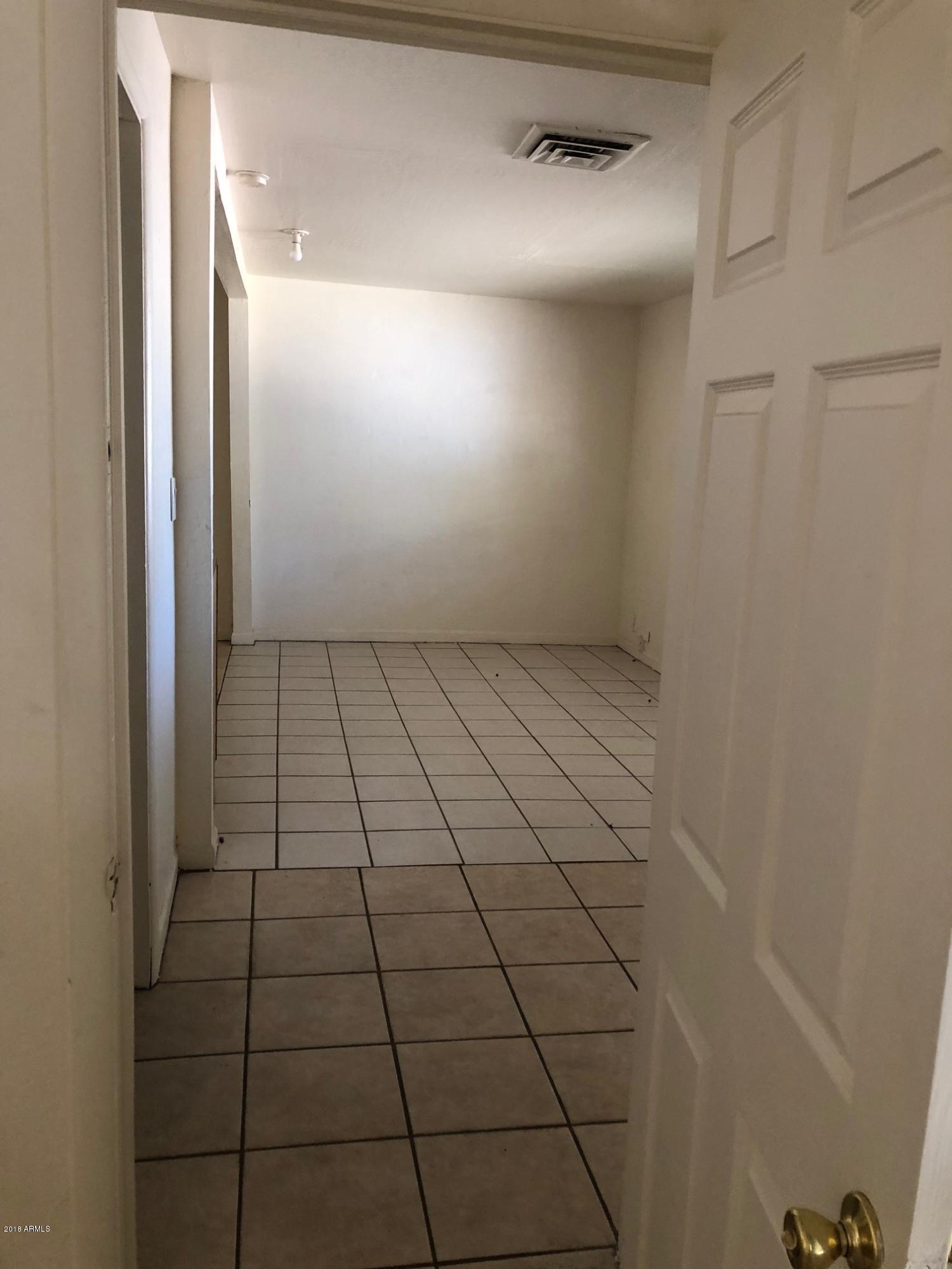 1340 East Hall Street Tempe, AZ 85281 - Photo 10 of 44 IMG_3928
