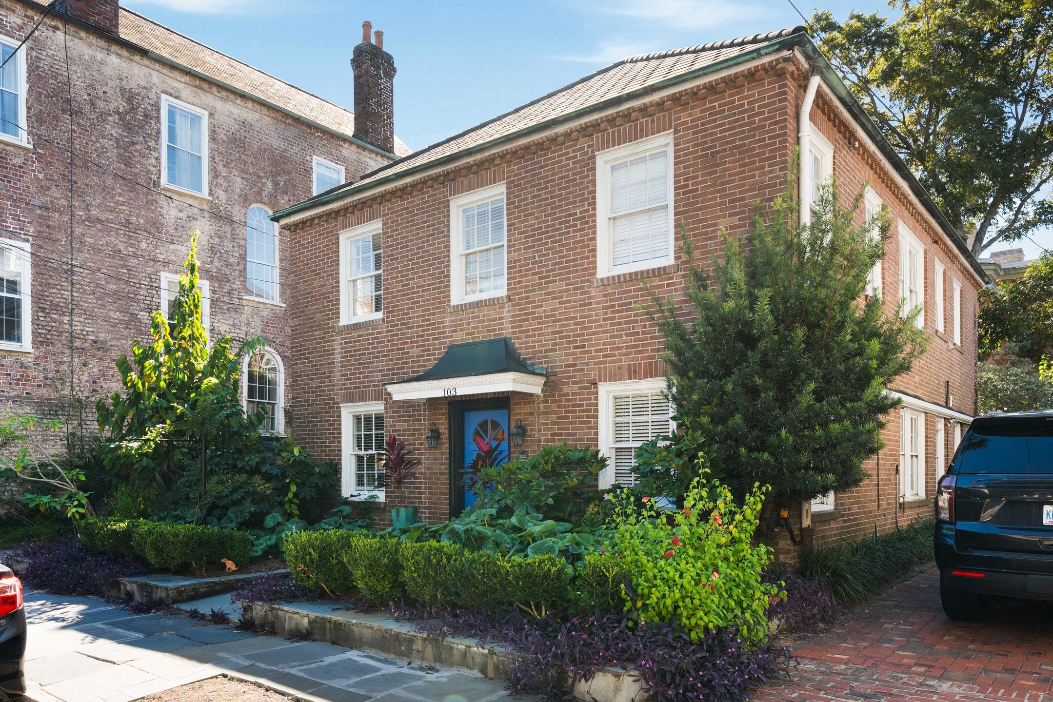 103 Rutledge Avenue Charleston, SC 29401 - Photo 1 of 47 2