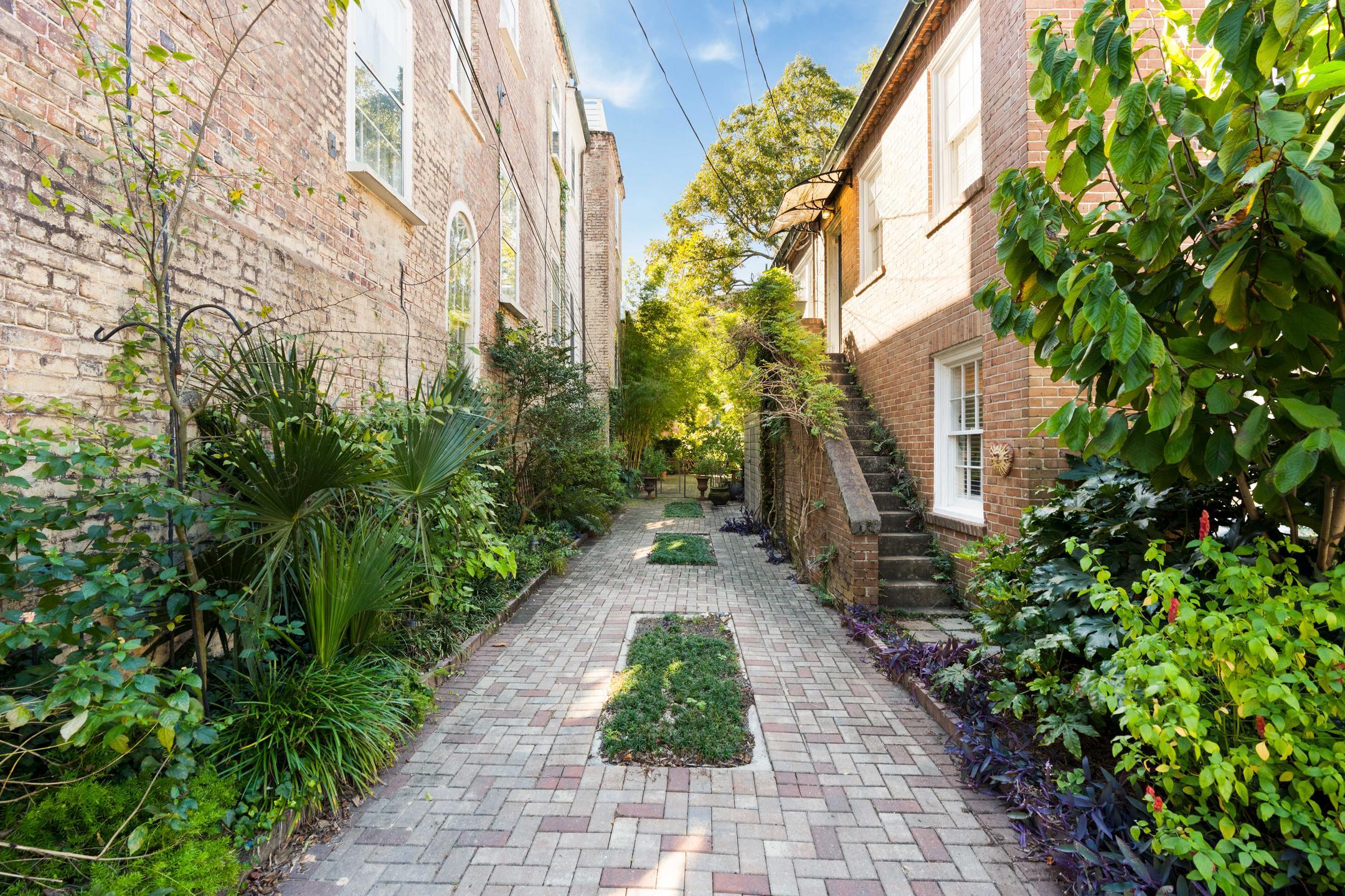 103 Rutledge Avenue Charleston, SC 29401 - Photo 42 of 47 83