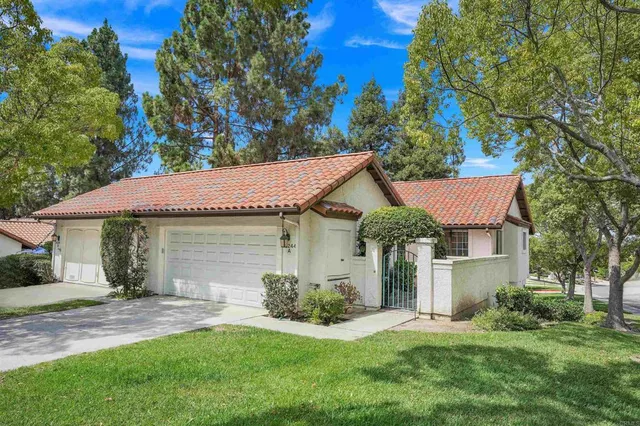 $885,000 | 16244 Avenida Venusto, Unit A, San Diego, CA 92128