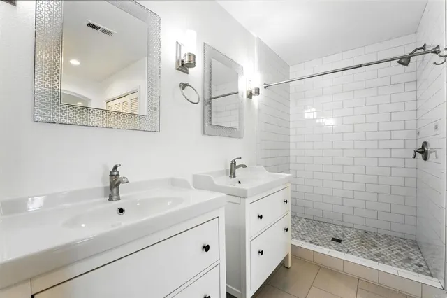 $885,000 | 16244 Avenida Venusto, Unit A, San Diego, CA 92128