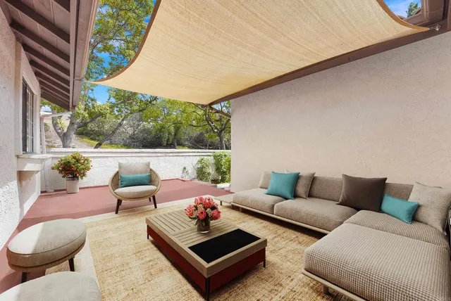 $885,000 | 16244 Avenida Venusto, Unit A, San Diego, CA 92128