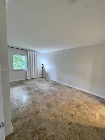 $2,500 | 100 Edgewater Drive, Unit 140, Coral Gables, FL 33133